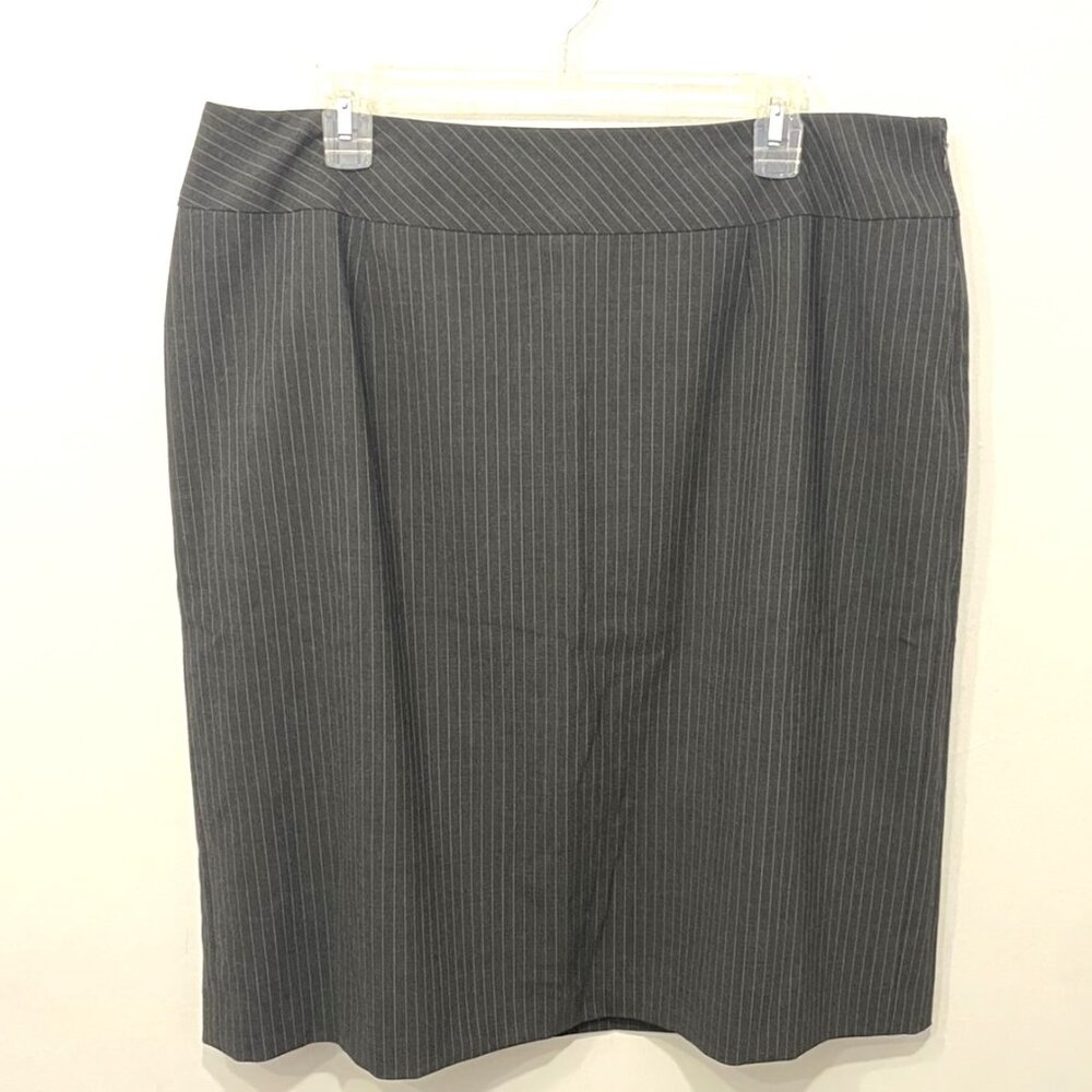 Tahari Arthur S Levine Pinstripe Skirt Women's Plus Size 14W